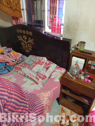 Khat and bedside table